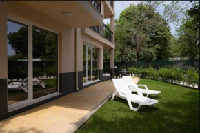 Garden Apartment Fichoza 1 - 80 m from the see